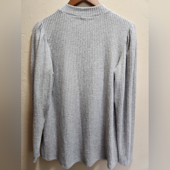 Maurices Long Sleeve Crew Neck Top - Picture 2 of 5